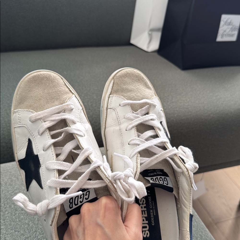 Golden Goose Superstars - Picture 10 of 11